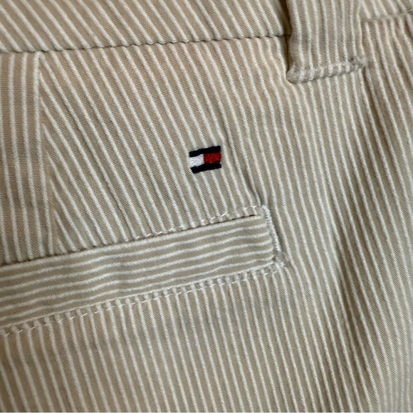Tommy Hilfiger | Tan / White Seersucker Striped Shorts | Sz 4 - Picture 4 of 7